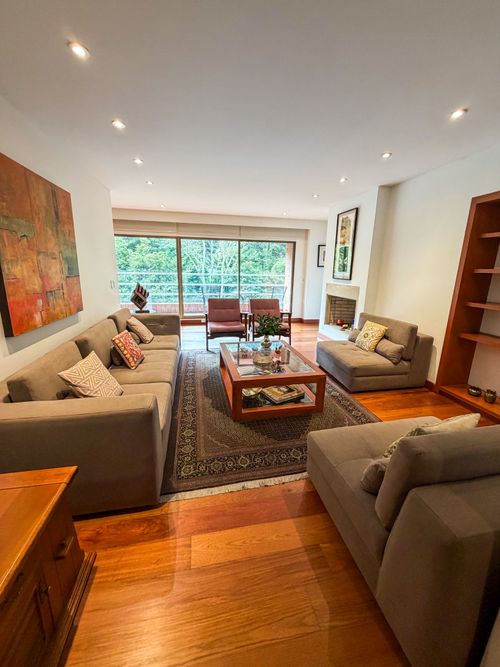 Apartamento de 4 alcobas en venta en Chico Norte, Bogotá, 291 m² · foto 1 de 20