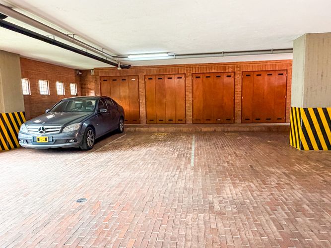 Apartamento de 4 alcobas en venta en Chico Norte, Bogotá, 291 m² · foto 20 de 20