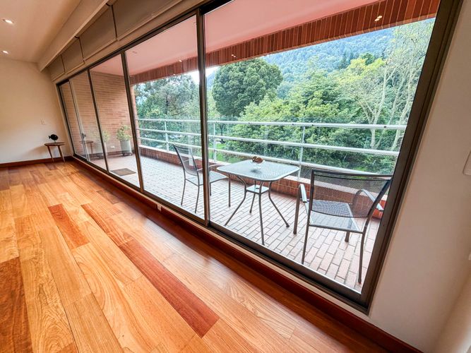 Apartamento de 4 alcobas en venta en Chico Norte, Bogotá, 291 m² · foto 4 de 20
