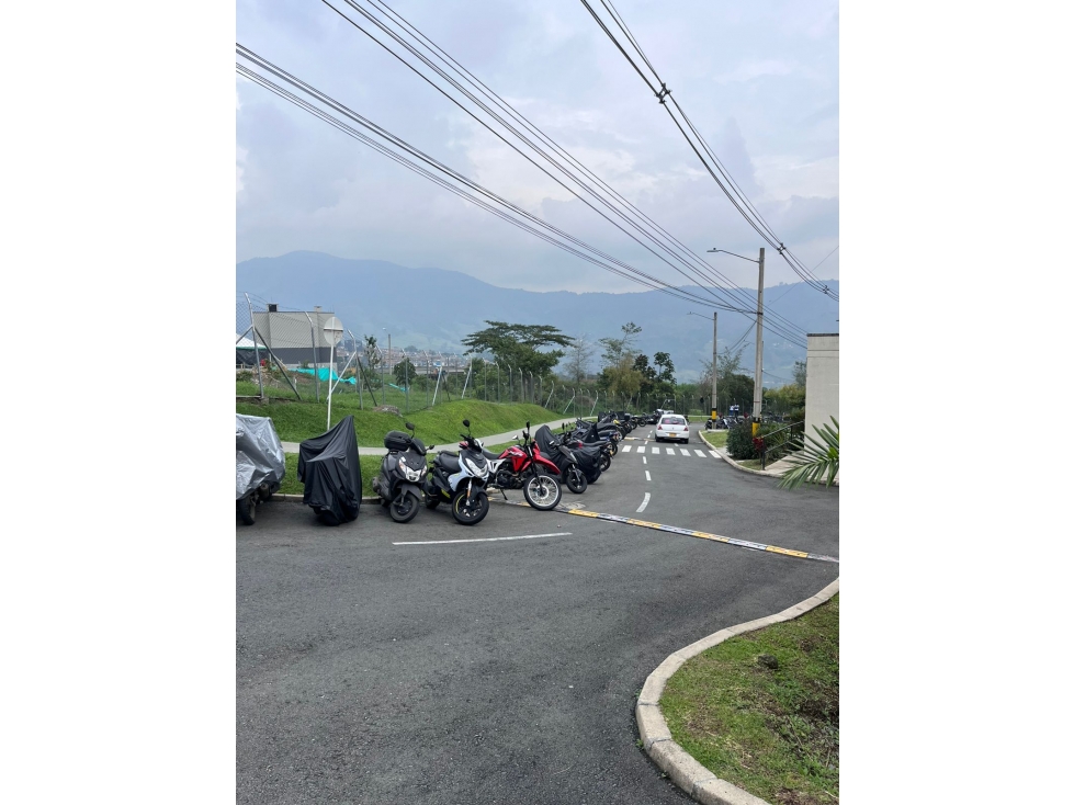 Apartamento en venta en San Antonio De Prado, Medellín · foto 16 de 23
