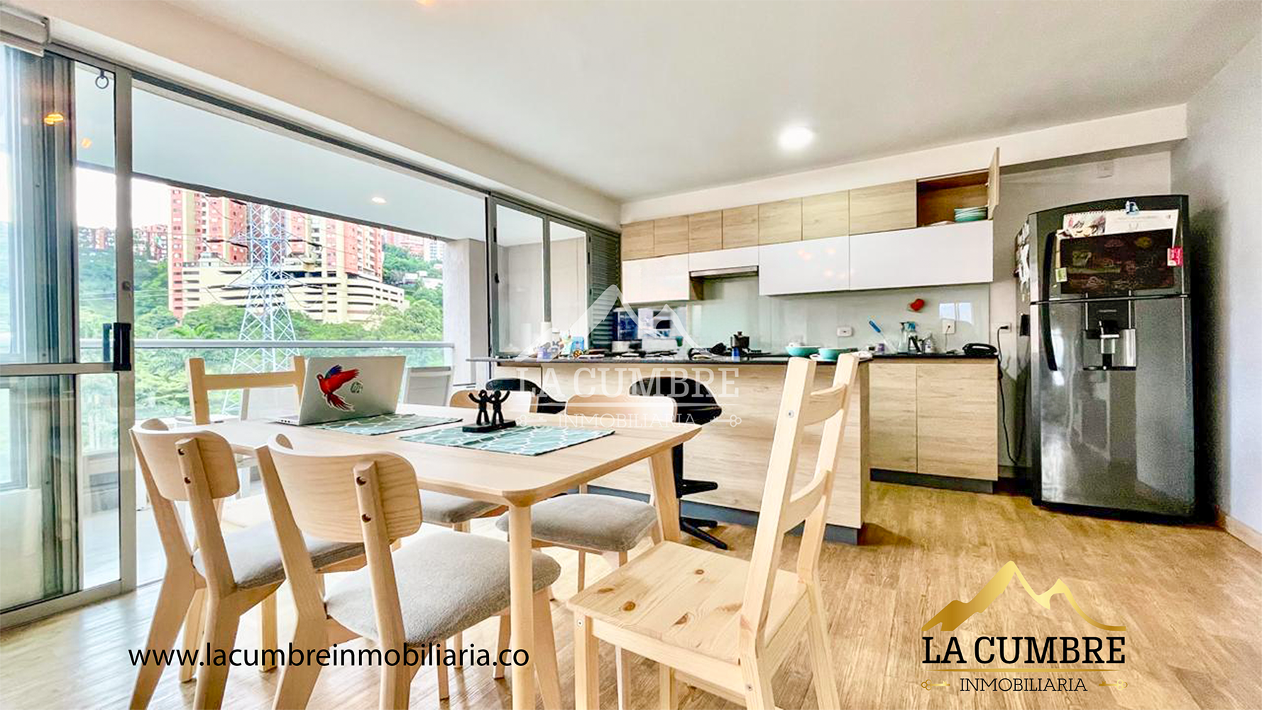 Apartamento en arriendo en El Poblado, Medellín · foto 3 de 16