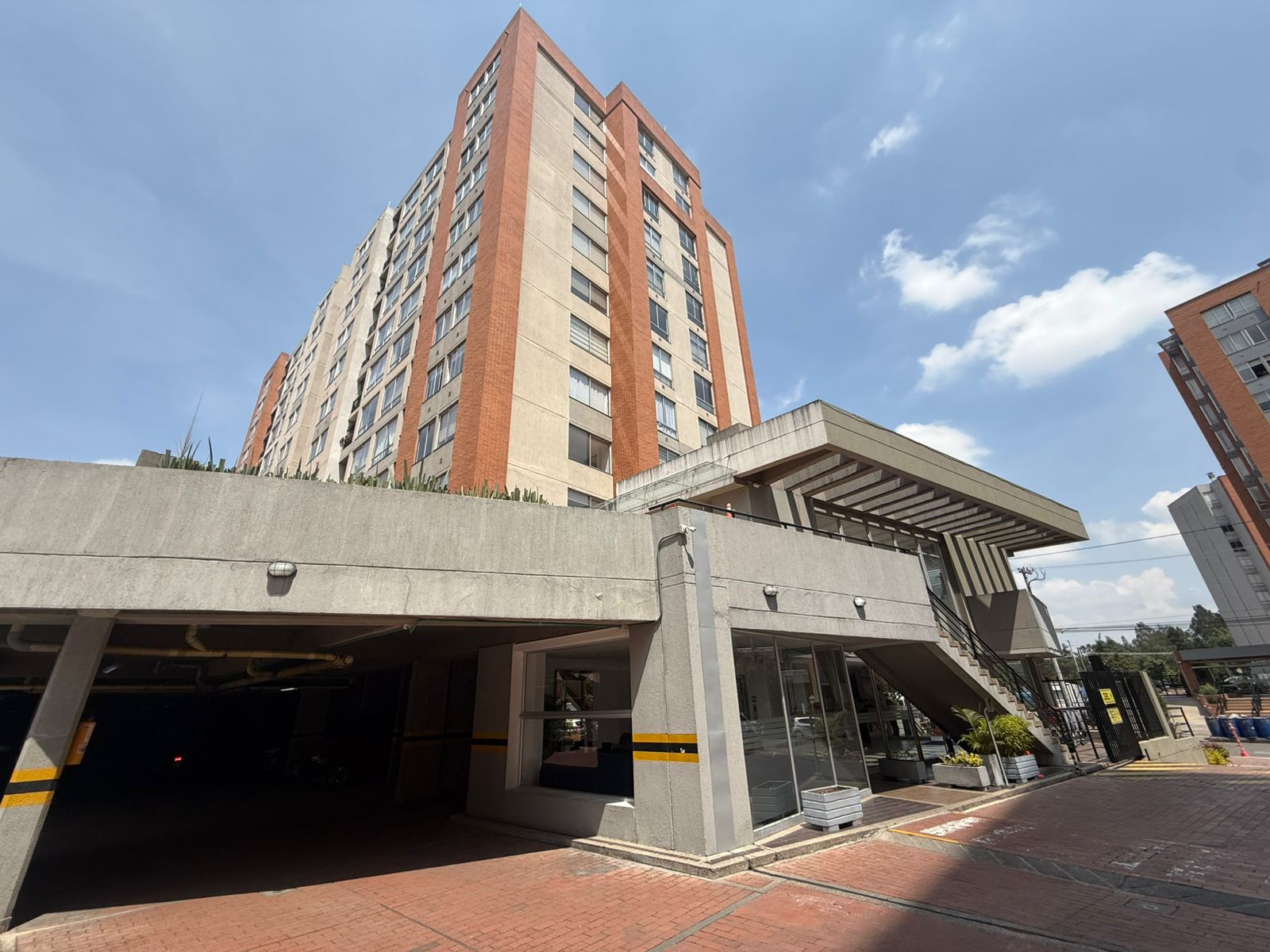 Apartamento en venta en Engativá, Bogotá · foto 3 de 24