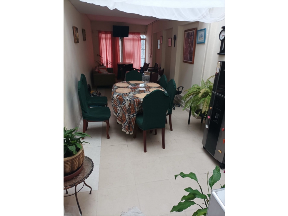 Casa en venta en La Soledad, Bogotá · foto 2 de 24