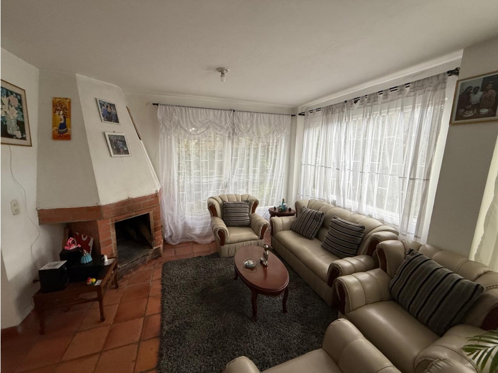 Casa en venta en La Estacion, Cajicá · foto 2 de 24