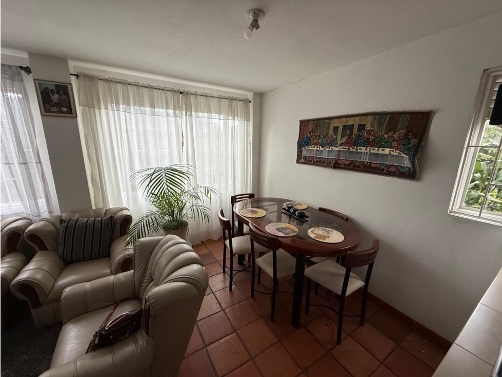 Casa en venta en La Estacion, Cajicá · foto 3 de 24