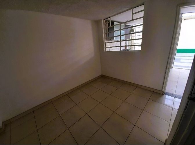 Casa de 8 alcobas en venta en San Cristobal Norte, Bogotá, 296 m² · foto 18 de 20