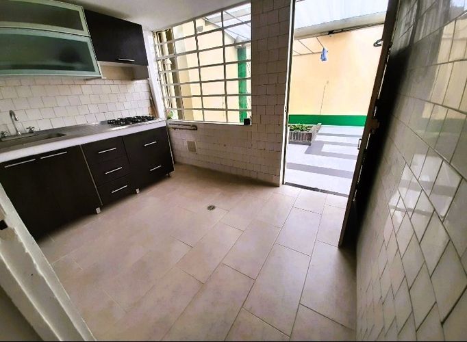 Casa de 8 alcobas en venta en San Cristobal Norte, Bogotá, 296 m² · foto 5 de 20