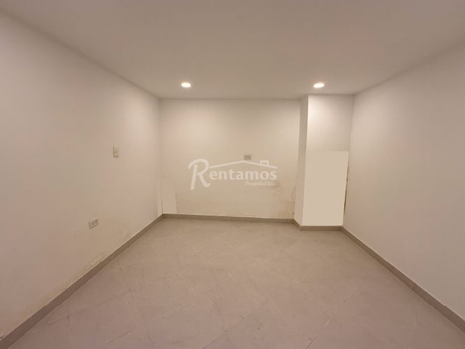 Edificio en arriendo en Manila, Medellín, 870 m² · foto 4 de 24