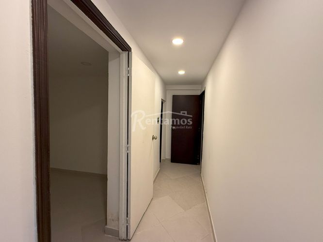 Edificio en arriendo en Manila, Medellín, 870 m² · foto 15 de 24