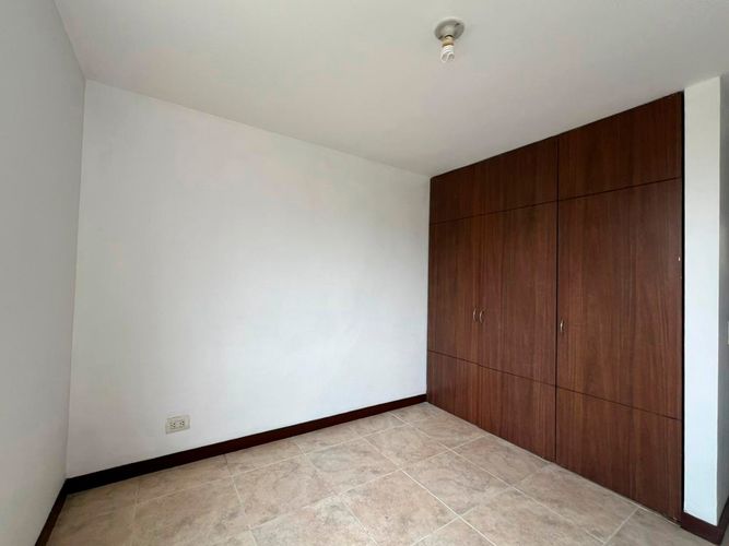 Apartamento de 3 alcobas en arriendo en Cumbres, Envigado, 128 m² · foto 10 de 16