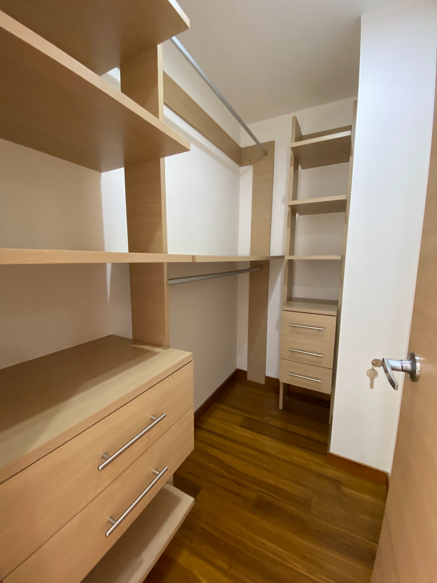 Apartamento en venta en Loma Benedictinos, Envigado · foto 17 de 24