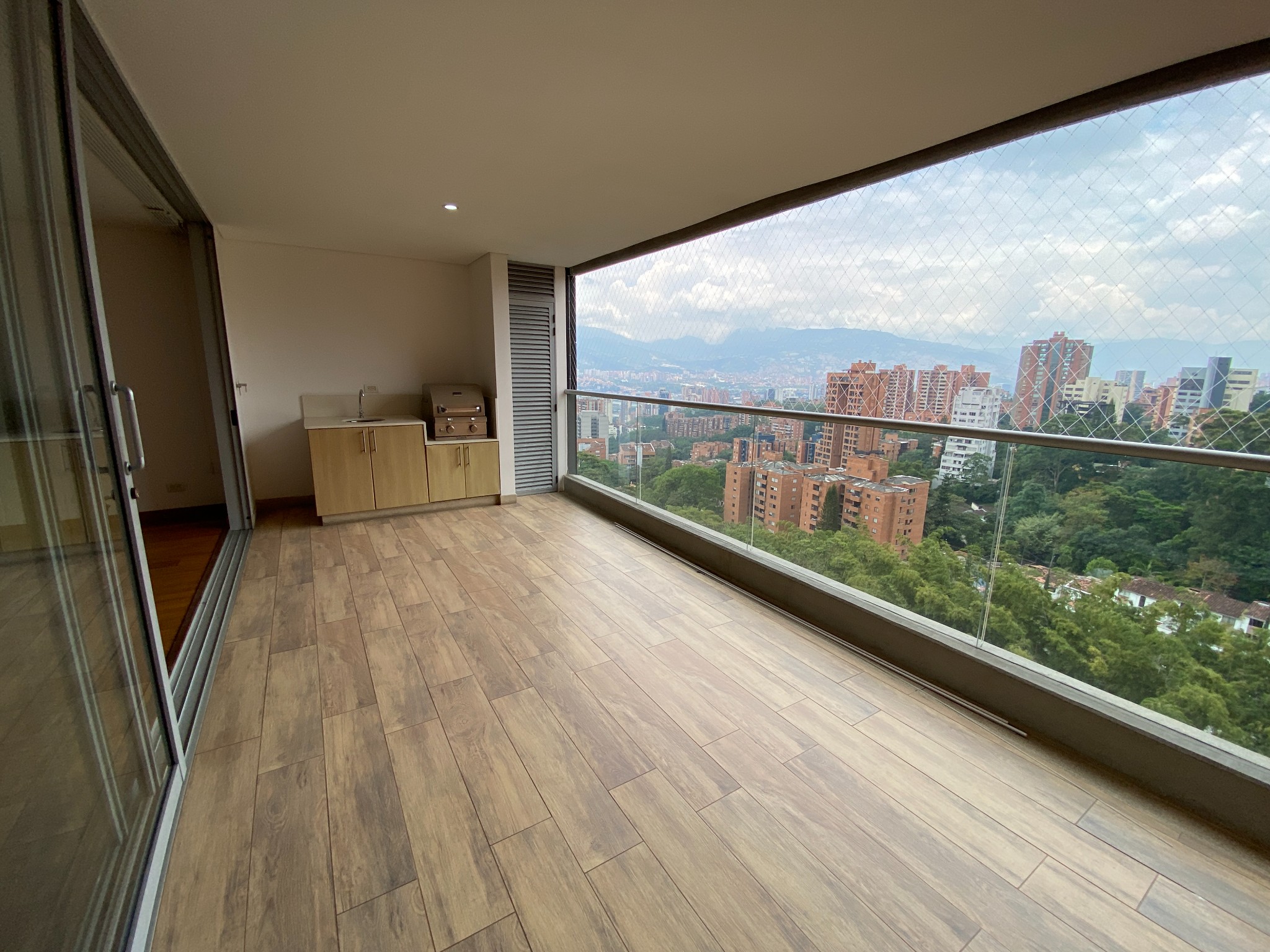 Apartamento en venta en Loma Benedictinos, Envigado · foto 10 de 24