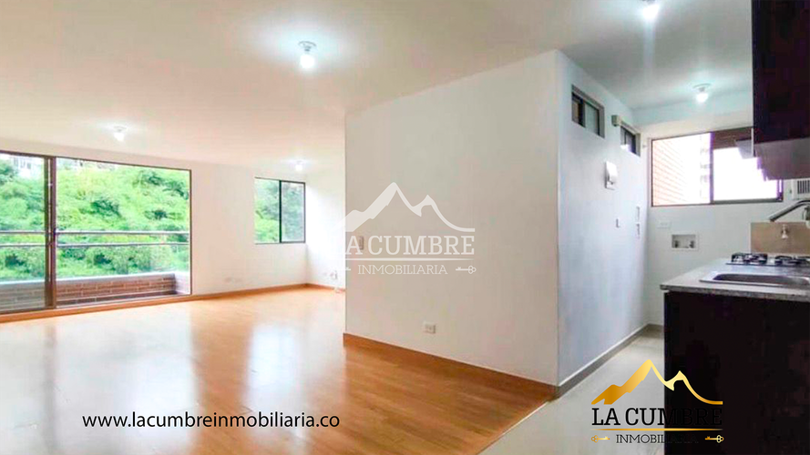 Apartamento de 2 alcobas en arriendo en Los Balsos, Medellín, 70 m² · foto 2 de 11