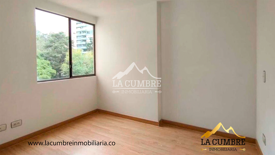 Apartamento de 2 alcobas en arriendo en Los Balsos, Medellín, 70 m² · foto 9 de 11