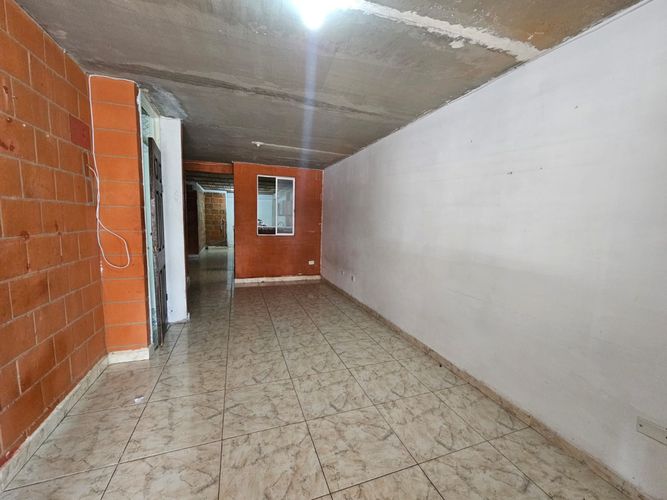 Casa de 3 alcobas en venta en Villagorgona, Candelaria, 70 m² · foto 4 de 19