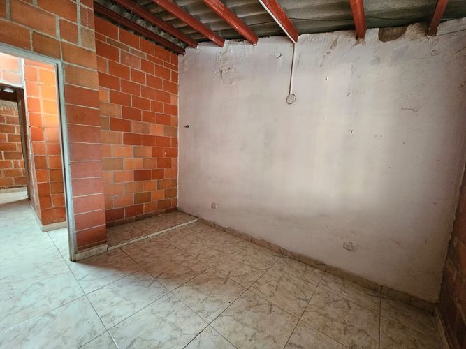 Casa de 3 alcobas en venta en Villagorgona, Candelaria, 70 m² · foto 16 de 19