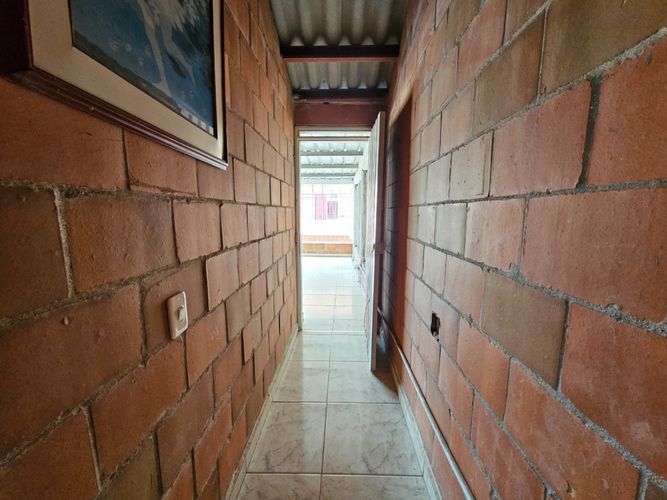 Casa de 3 alcobas en venta en Villagorgona, Candelaria, 70 m² · foto 17 de 19