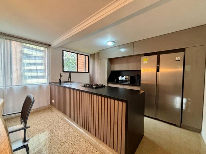 Apartamento de 3 alcobas en arriendo en Las Lomas, Medellín, 136 m² · foto 5 de 19