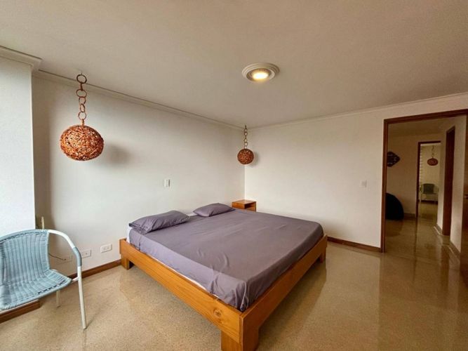 Apartamento de 3 alcobas en arriendo en Las Lomas, Medellín, 136 m² · foto 11 de 19