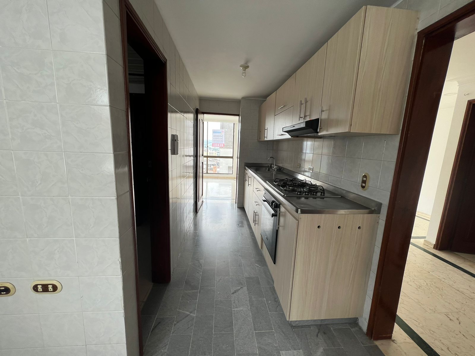 Apartamento en venta en Centro, Pereira · foto 5 de 11