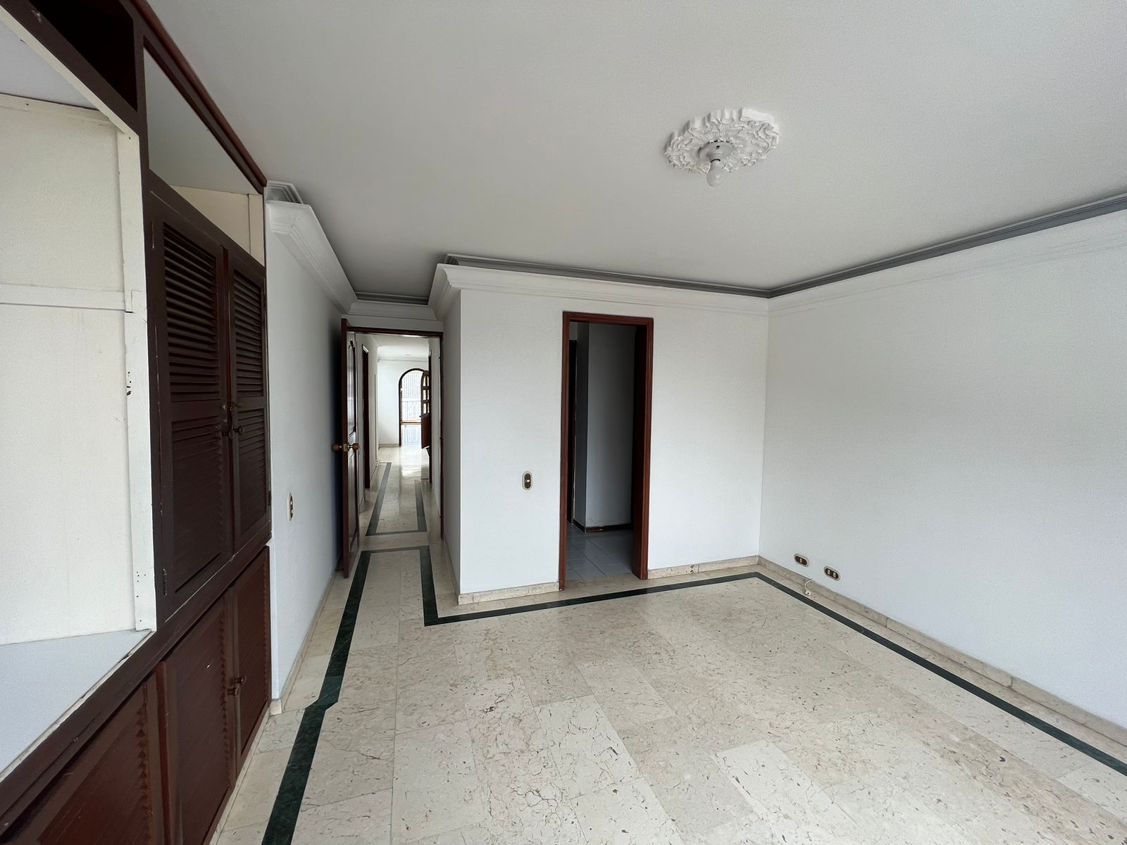 Apartamento en venta en Centro, Pereira · foto 7 de 11