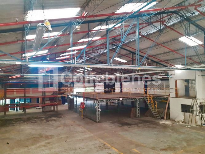 Bodega en arriendo en Sierra Morena, La Estrella · foto 3 de 24