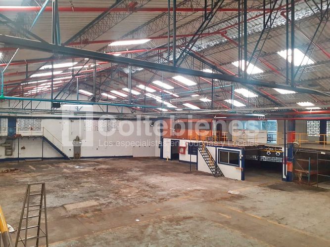 Bodega en arriendo en Sierra Morena, La Estrella · foto 8 de 24