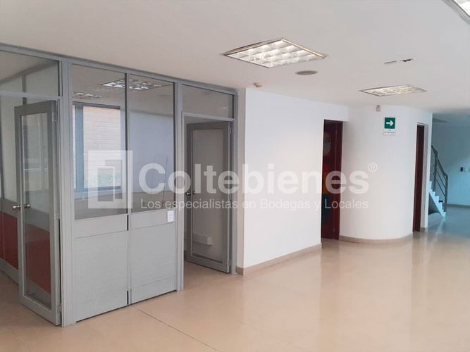 Bodega en arriendo en Sierra Morena, La Estrella · foto 12 de 24