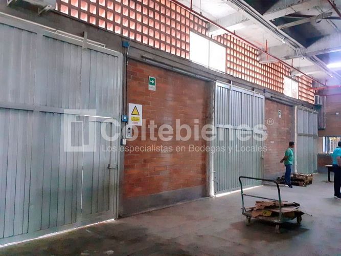 Bodega en arriendo en Sierra Morena, La Estrella · foto 20 de 24