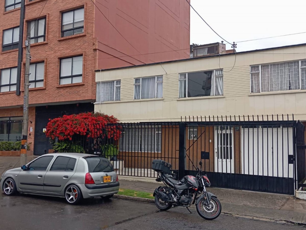 Casa en Arriendo en Santa Barbara, Bogotá