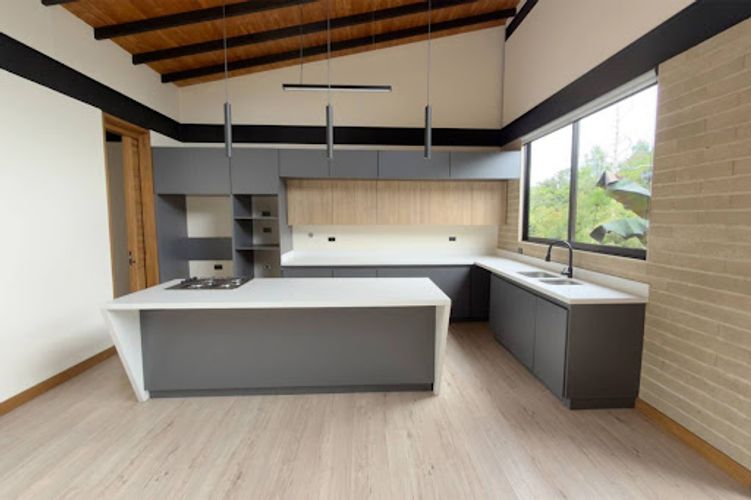 Casa de 3 alcobas en venta en Pantanillo, El Retiro, 220 m² · foto 11 de 23