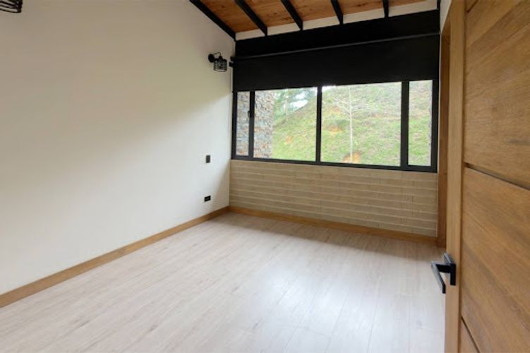 Casa de 3 alcobas en venta en Pantanillo, El Retiro, 220 m² · foto 19 de 23