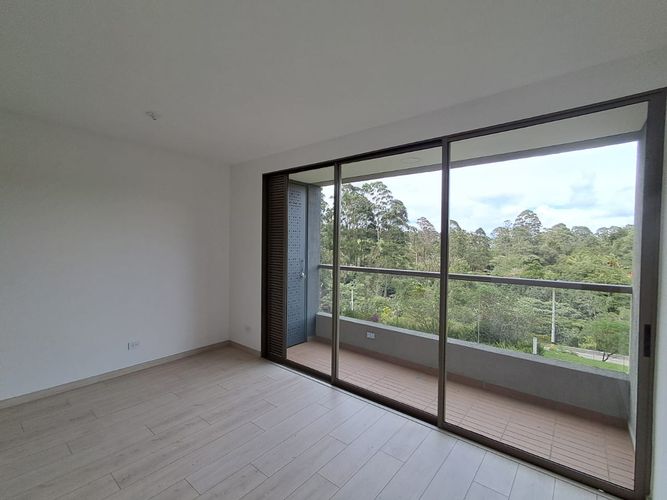 Apartamento de 2 alcobas en arriendo en Rionegro, 66 m² · foto 4 de 11