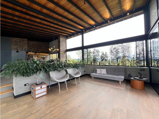 Casa de 4 alcobas en venta en San Miguel, La Ceja, 345 m² · foto 4 de 15