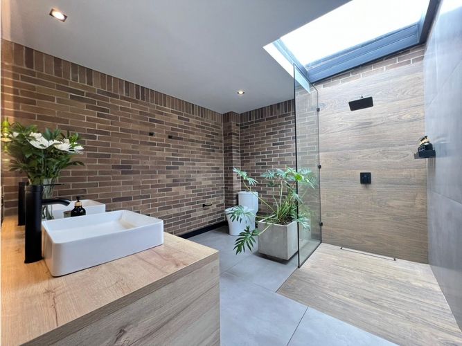 Casa de 4 alcobas en venta en San Miguel, La Ceja, 345 m² · foto 11 de 15