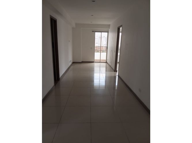 Apartamento de 3 alcobas en venta en Lagos De La Doctora, Sabaneta, 81 m² · foto 2 de 17