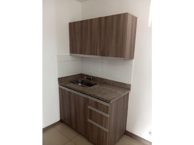 Apartamento de 3 alcobas en venta en Lagos De La Doctora, Sabaneta, 81 m² · foto 3 de 17