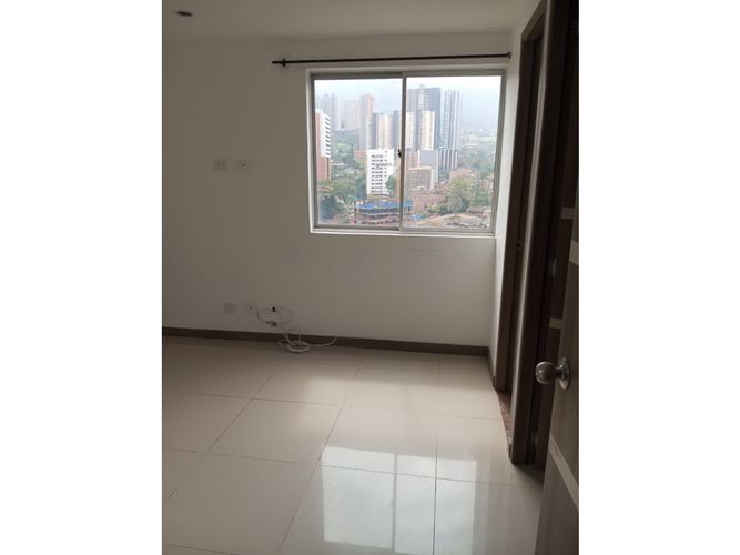 Apartamento de 3 alcobas en venta en Lagos De La Doctora, Sabaneta, 81 m² · foto 16 de 17