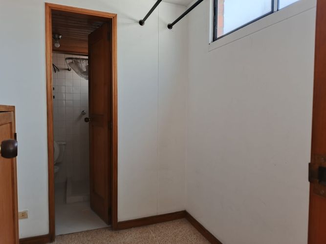 Apartamento de 4 alcobas en arriendo en La Florida, Medellín, 125 m² · foto 16 de 21