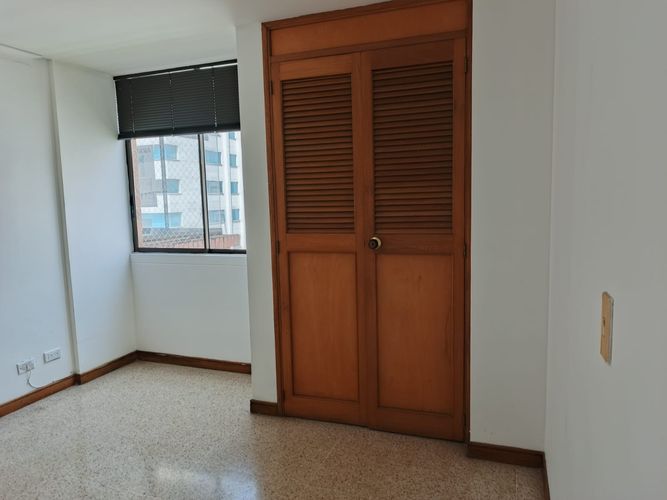 Apartamento de 4 alcobas en arriendo en La Florida, Medellín, 125 m² · foto 17 de 21