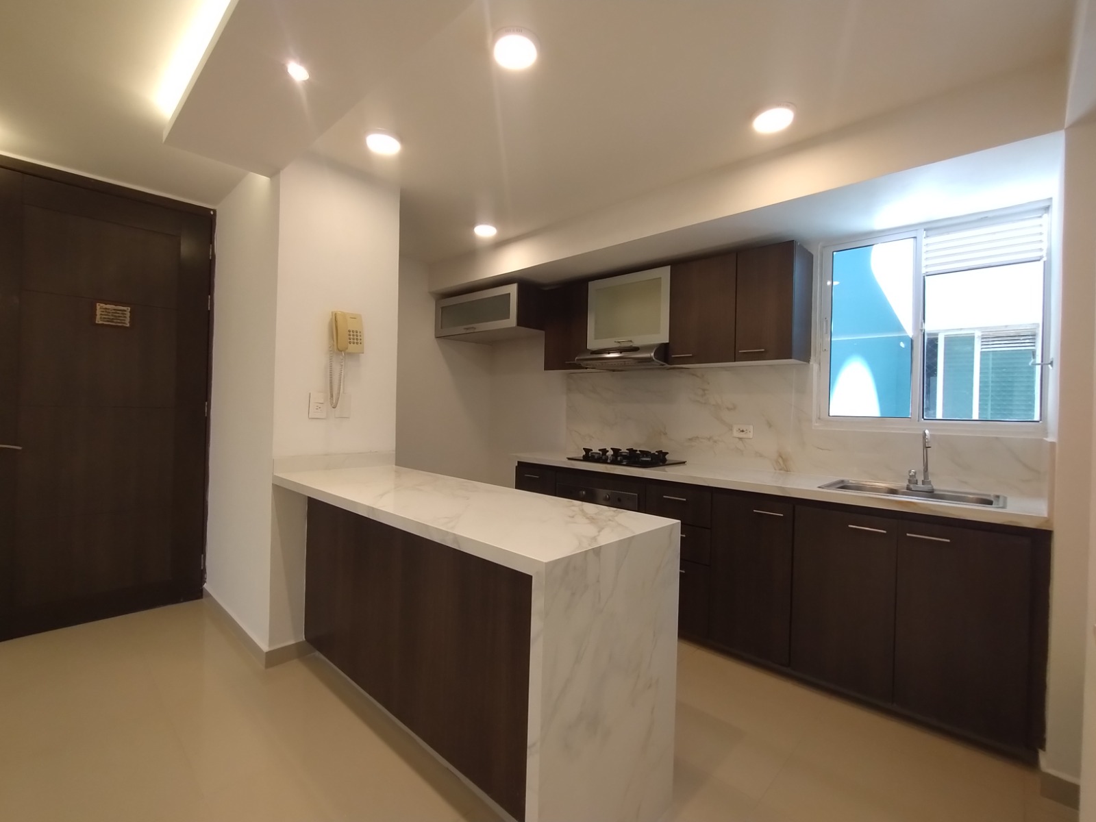 Apartamento en arriendo en El Castillo, Barranquilla · foto 5 de 18