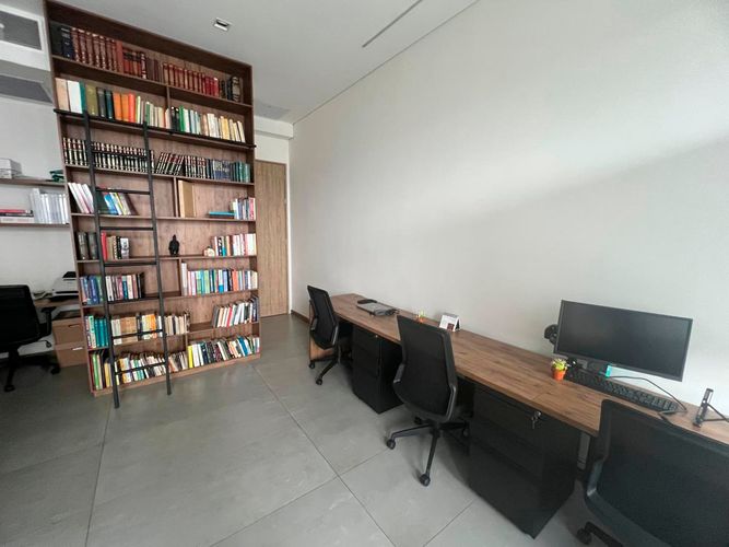 Oficina en arriendo en El Poblado, Medellín, 33 m² · foto 8 de 11