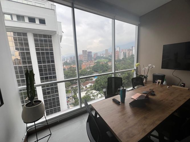 Oficina en arriendo en El Poblado, Medellín, 33 m² · foto 11 de 11