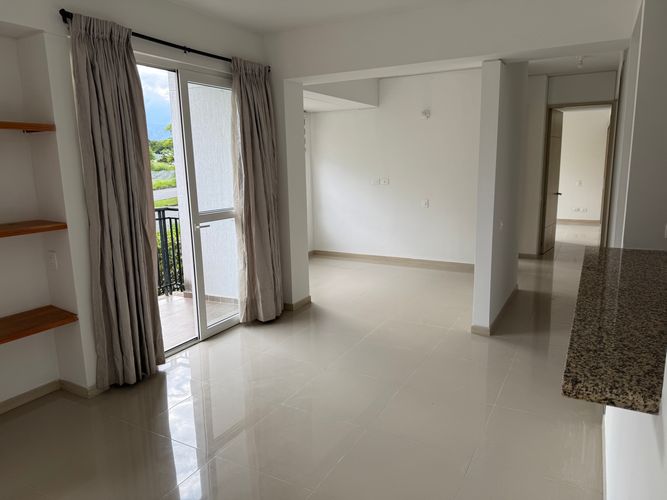 Apartamento de 2 alcobas en venta en Valle Del Lili, Cali, 72 m² · foto 2 de 11