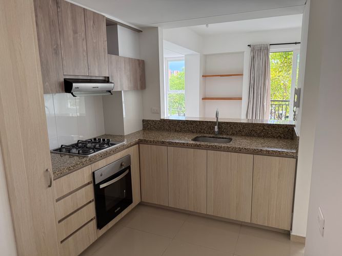 Apartamento de 2 alcobas en venta en Valle Del Lili, Cali, 72 m² · foto 7 de 11
