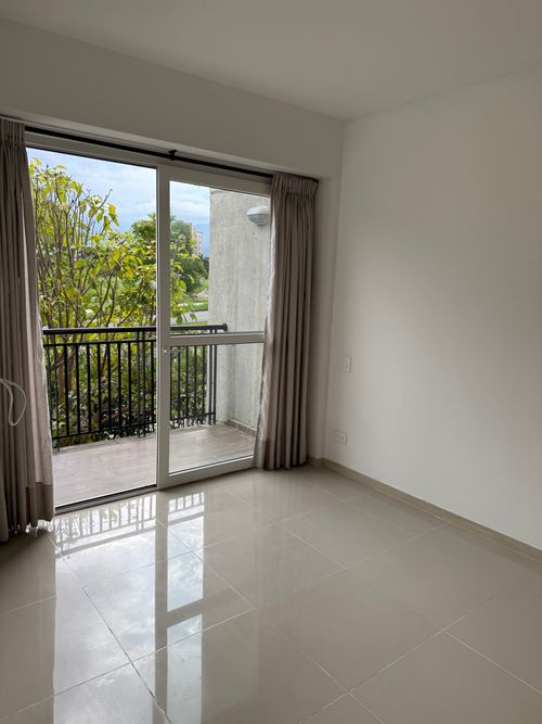 Apartamento de 2 alcobas en venta en Valle Del Lili, Cali, 72 m² · foto 10 de 11