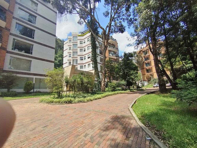 Apartamento en venta en Cerros De Suba, Bogotá · foto 16 de 17