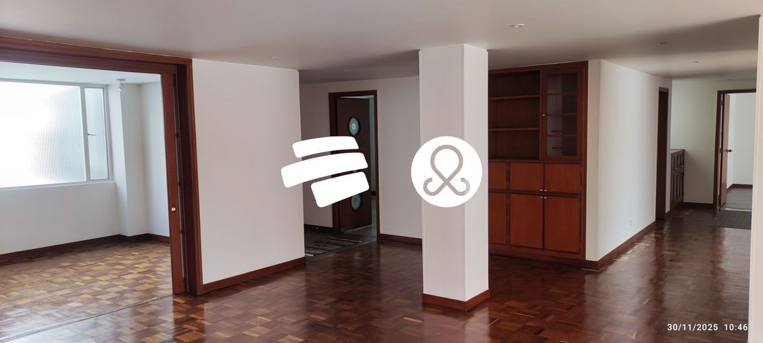 Apartamento de 3 alcobas en venta en Chico Norte, Bogotá, 186 m² · foto 3 de 24
