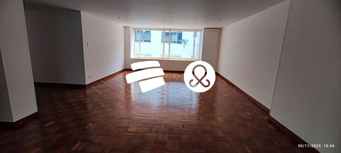 Apartamento de 3 alcobas en venta en Chico Norte, Bogotá, 186 m² · foto 7 de 24