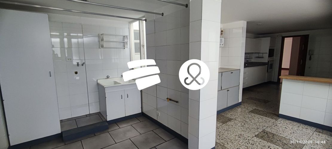 Apartamento de 3 alcobas en venta en Chico Norte, Bogotá, 186 m² · foto 11 de 24
